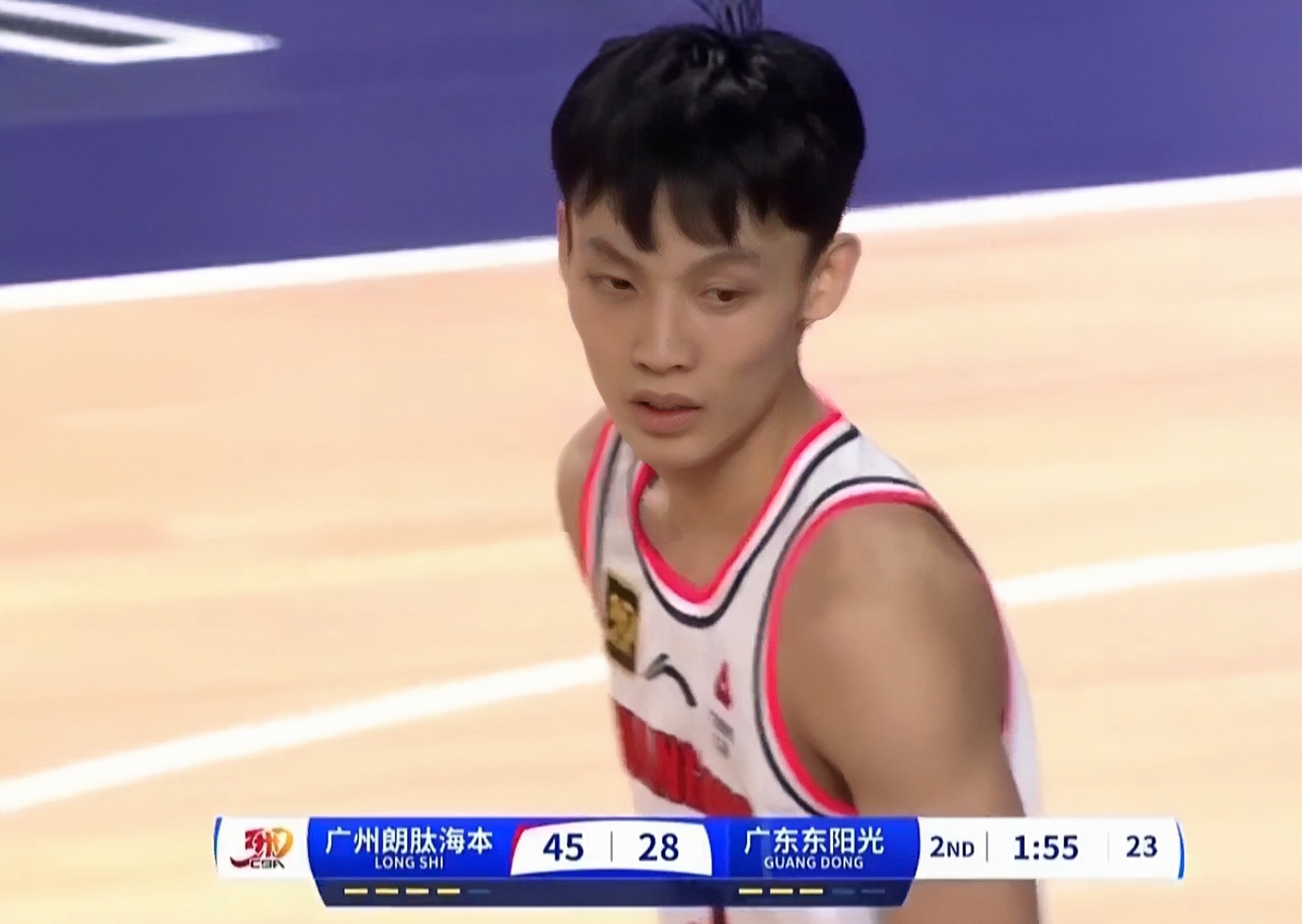 来了！挤走张皓嘉！广东男篮正式补强锋线三号位的简单介绍